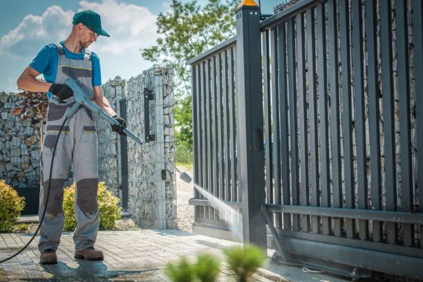 Best Animal Enclosure Cleaning  in Haskins, OH
